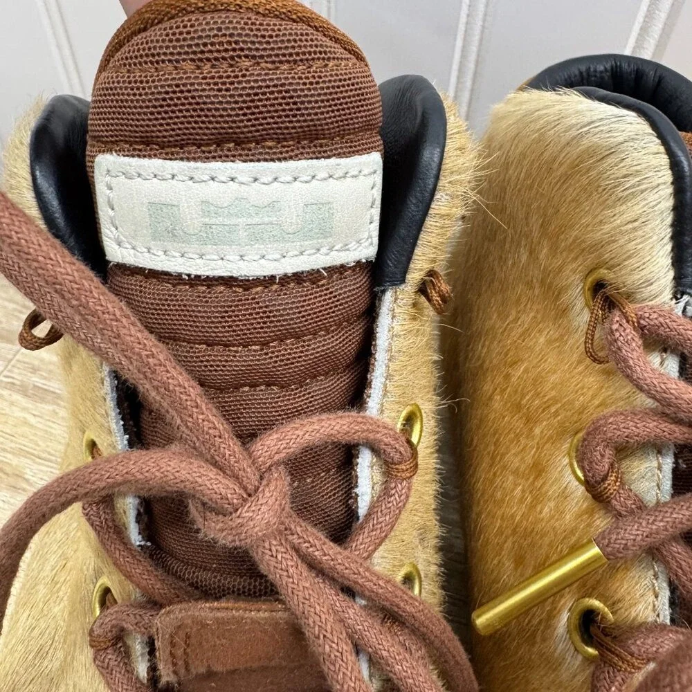 Nike Lebron Sneakers‎ Mens 7.5 Lions Mane